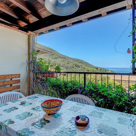 Nel Verde Fronte Mare Hébergement de vacances *